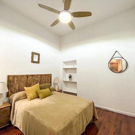 Apartamentos Malaga Centro Bagian luar foto