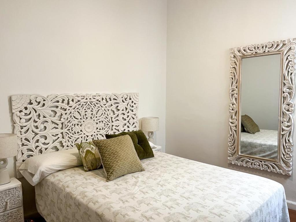 Apartamentos Malaga Centro Bagian luar foto